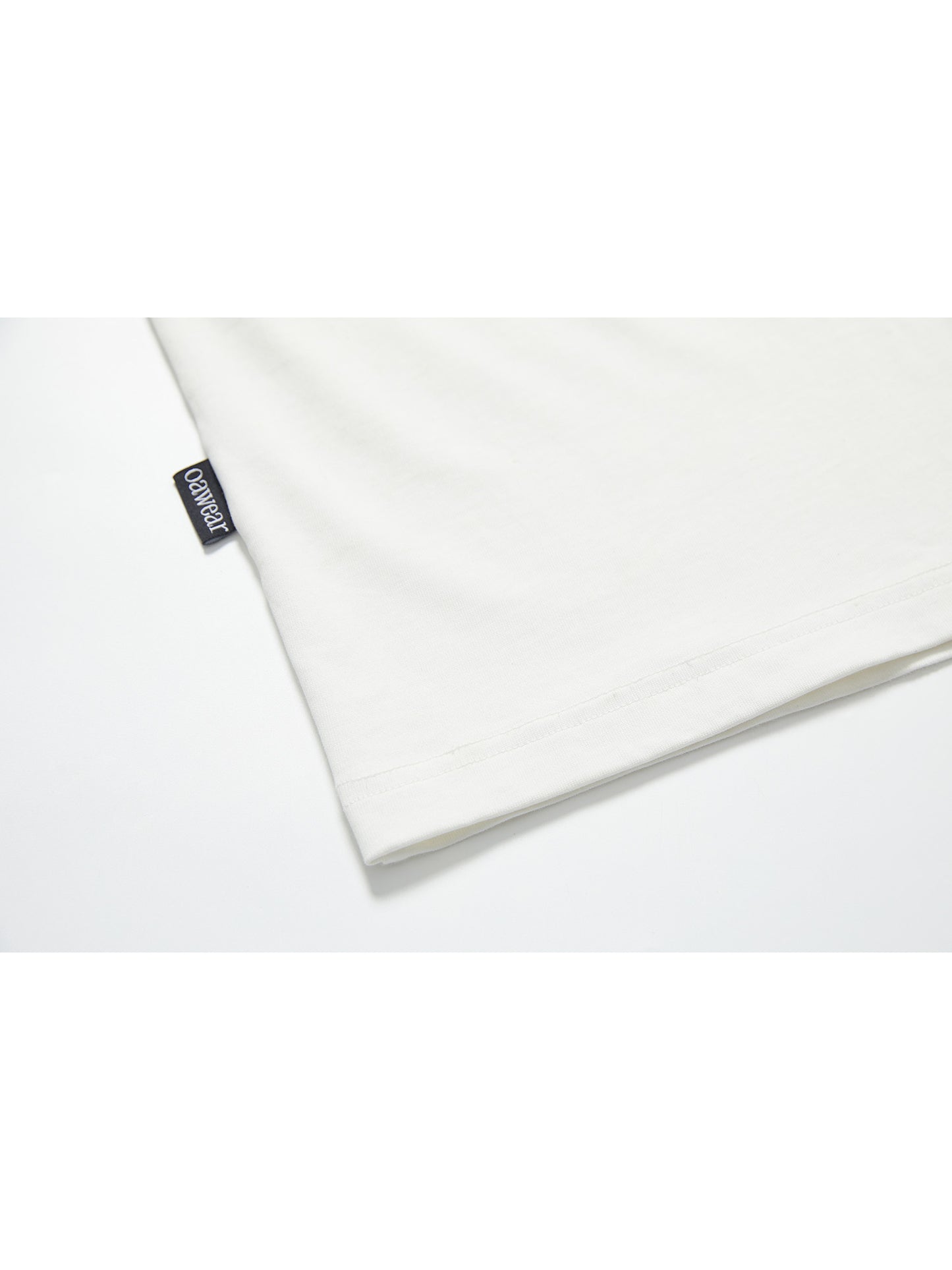 white digital print ram-head T-shirt